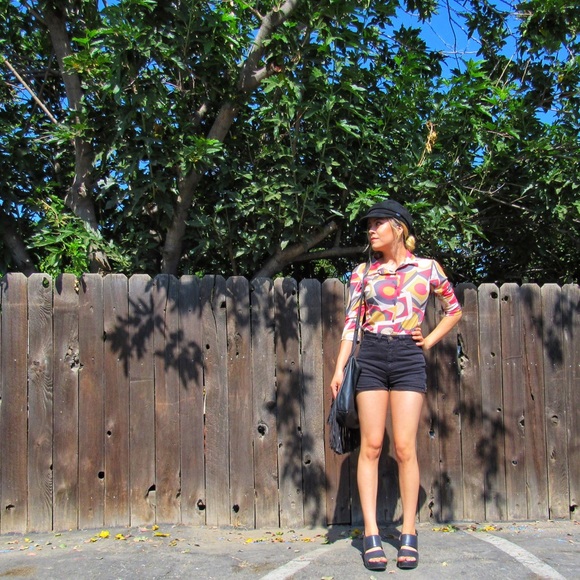 Meet your Posher, Carmie🌸 - Picture 8 of 15